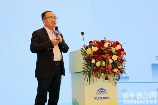 宇通+玉柴攜手助力中國旅游客運山河萬里行 宇通+玉柴攜手助力中國旅游客運山河萬里行