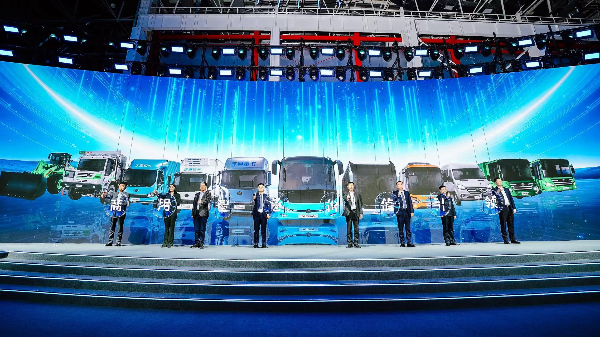 破解行業困境!宇通聯手寧德時代首發15年150萬公里質保長壽命電池 破解行業困境!宇通聯手寧德時代首發15年150萬公里質保長壽命電池