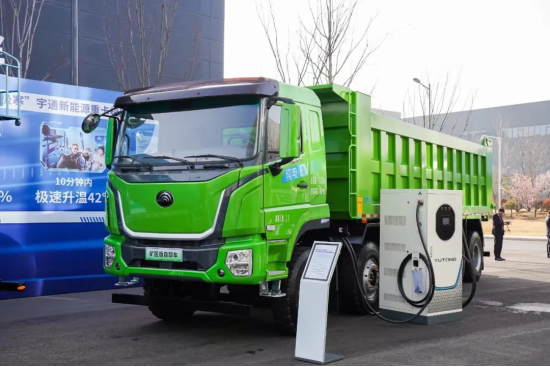 實(shí)力見證 | 多款新品首發(fā),宇通重卡春季新品發(fā)布會(huì)隆重舉行 實(shí)力見證 | 多款新品首發(fā),宇通重卡春季新品發(fā)布會(huì)隆重舉行