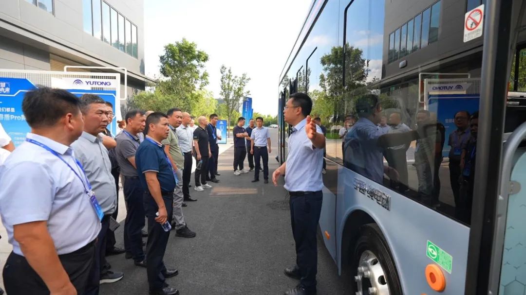25項(xiàng)功能！覆蓋4大場(chǎng)景！宇通首發(fā)睿盾Pro，創(chuàng)領(lǐng)公交智能安全出行