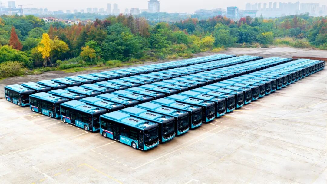 “以舊換新”政策延續！宇通“公交整體解決方案”持續助力