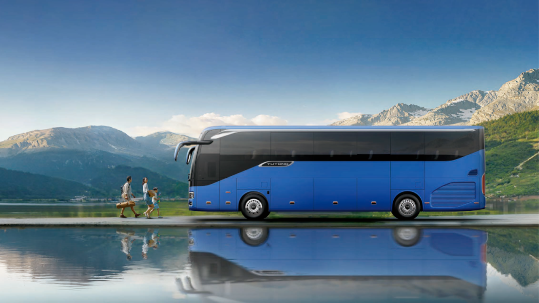 向高處行！宇通T7與天域S12奏響高端化戰(zhàn)略“開門紅”