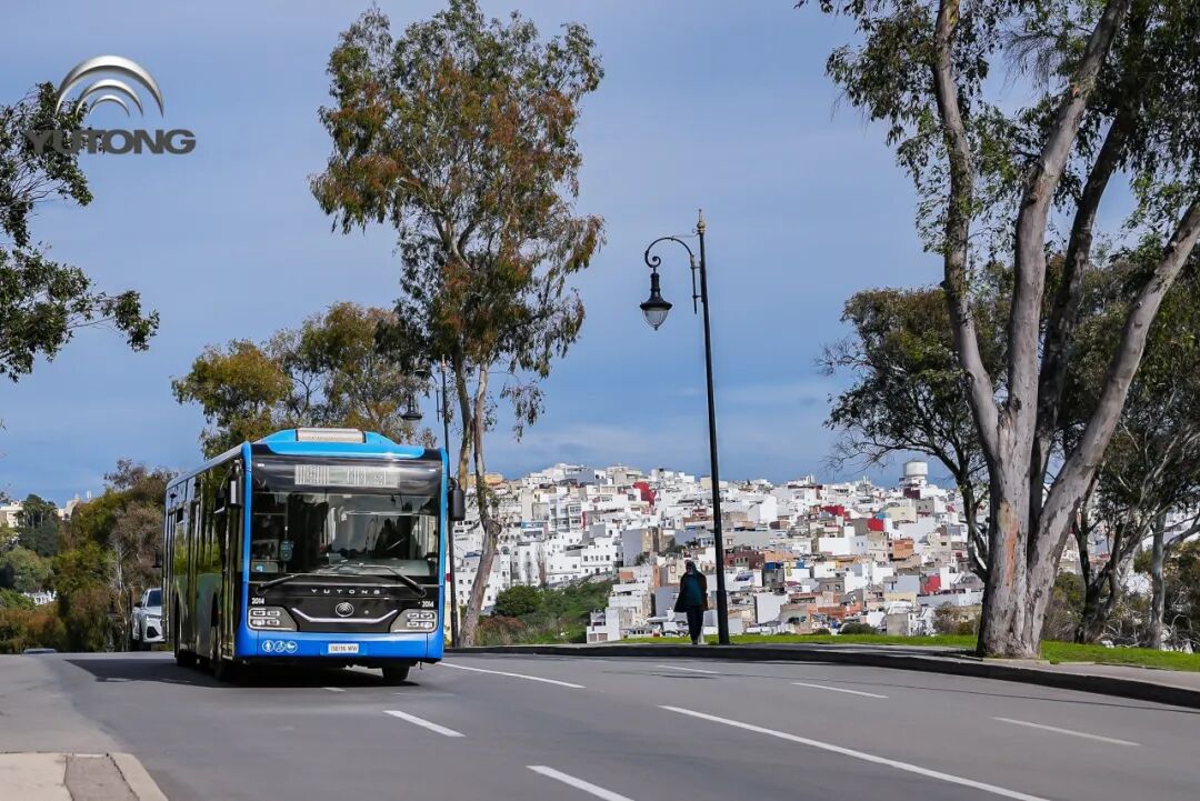 從賽事服務(wù)到城市動(dòng)脈：723輛宇通客車成為摩洛哥流動(dòng)風(fēng)景線