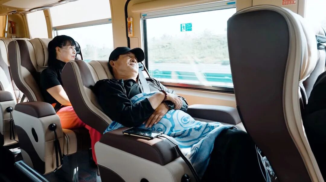 “躺游”新境界!壹凡旅行聯袂宇通共啟西北旅游新范式 圖片