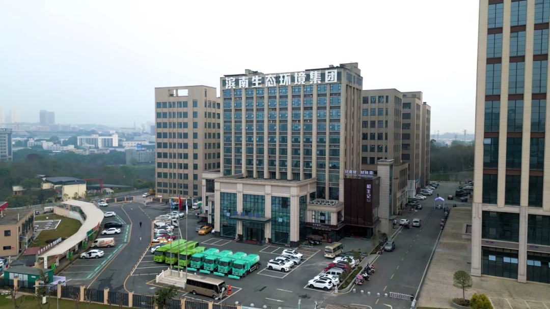 宇通新能源環衛┃再繪重慶綠水青山間的城市答卷 宇通新能源環衛┃再繪重慶綠水青山間的城市答卷